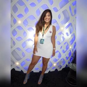 Meet your Posher, Yessica